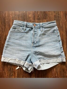 24 Hollister Denim Shorts